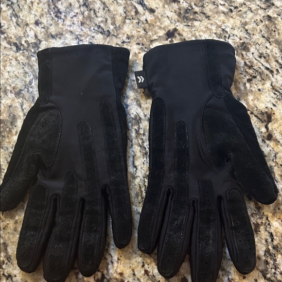 Black Suede Warm Women’s Gloves - Picture 6 of 13